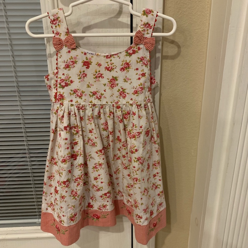 Vintage floral toddler girl dress